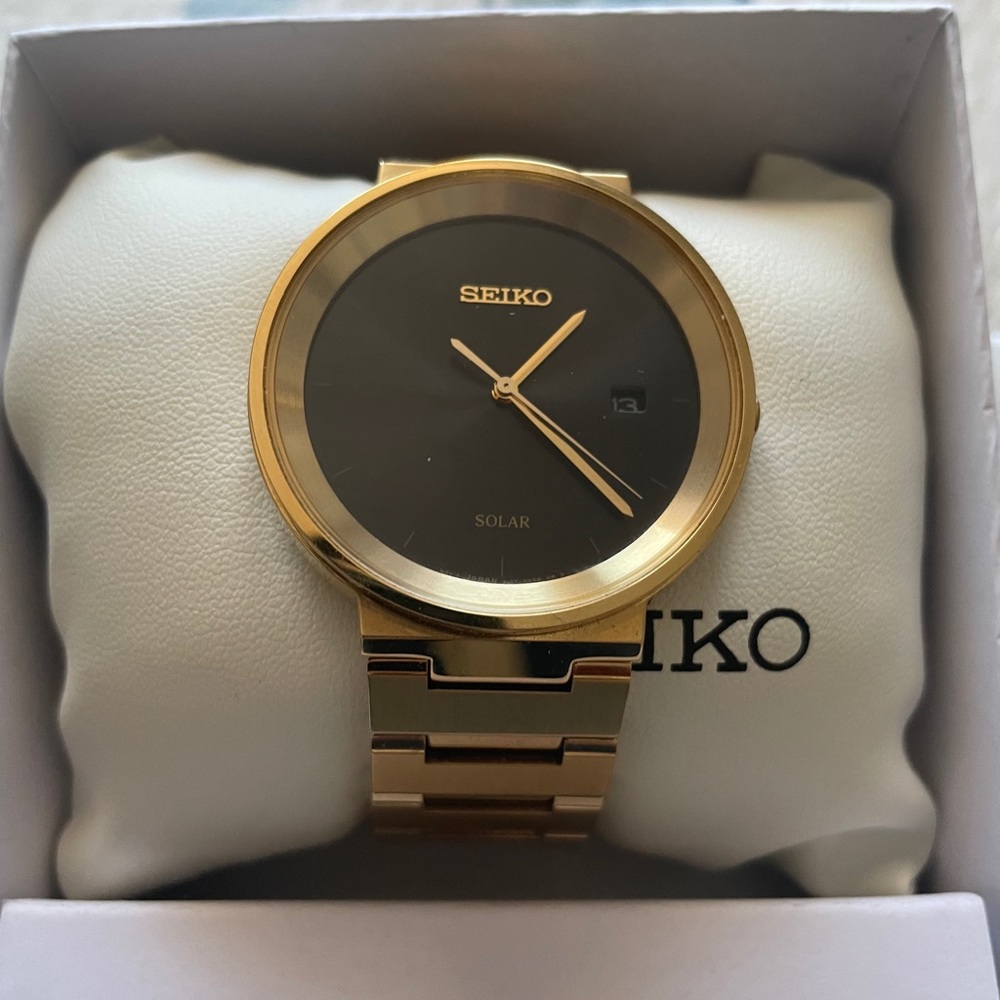 Seiko Solar - Stainless Steel - Gold
